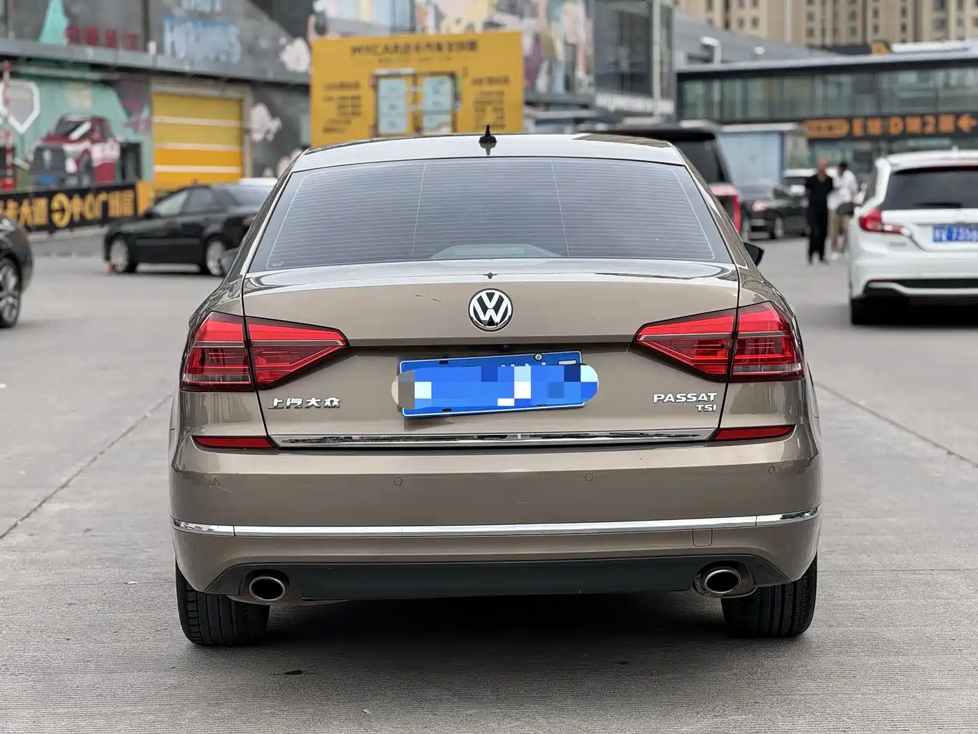 Volkswagen Passat 2016 330TSI DSG Executive Edition фото 5