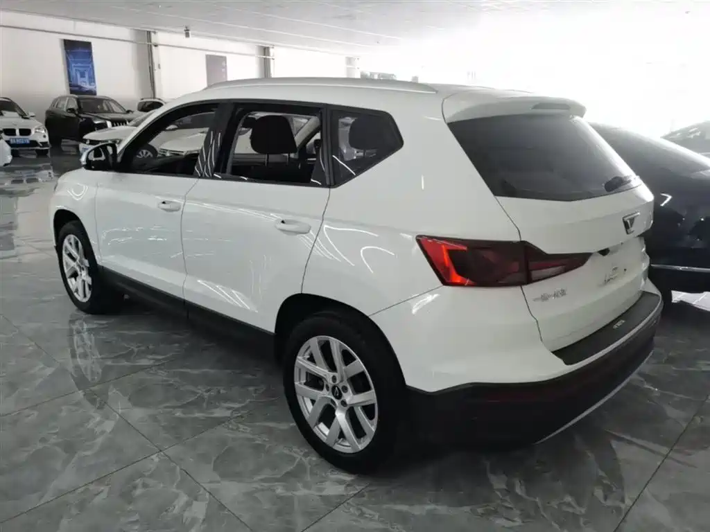 Фото 5 - Jetta VS5