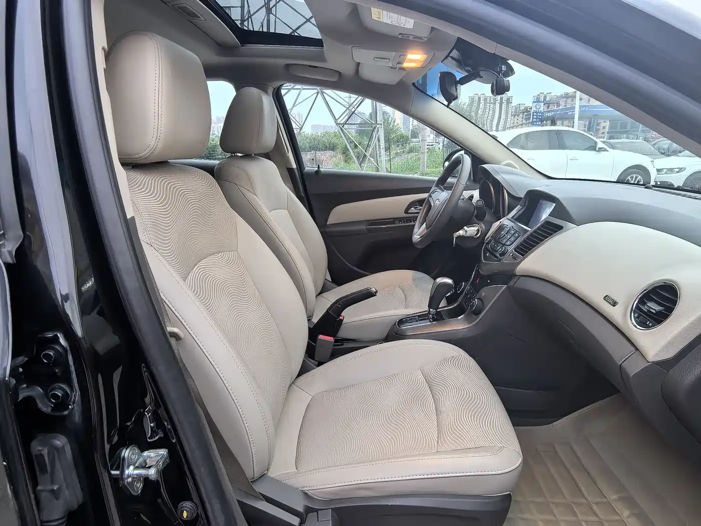 Chevrolet Cruze 2015 1.5L Classic SE AT фото 12
