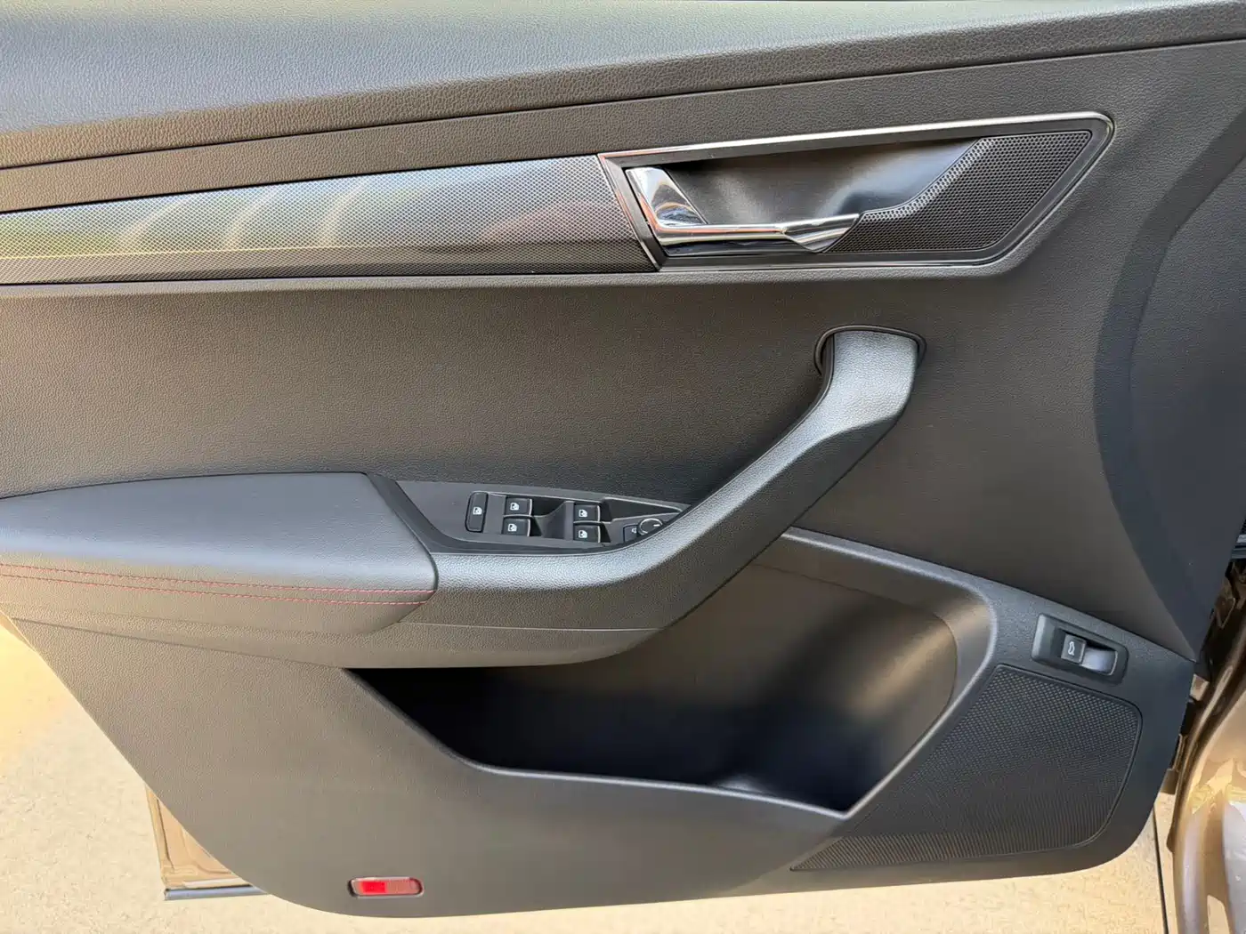 Škoda Karoq 2022 TSI280 Smart Brilliance Edition фото 9
