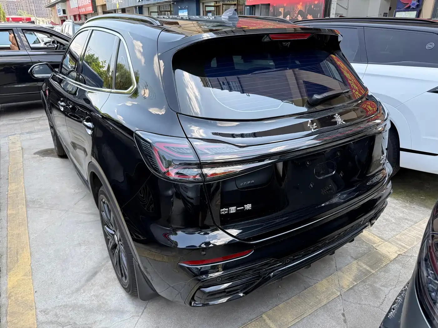 Hongqi HS5 2025 2.0T 2WD Mystic Shadow Edition фото 12