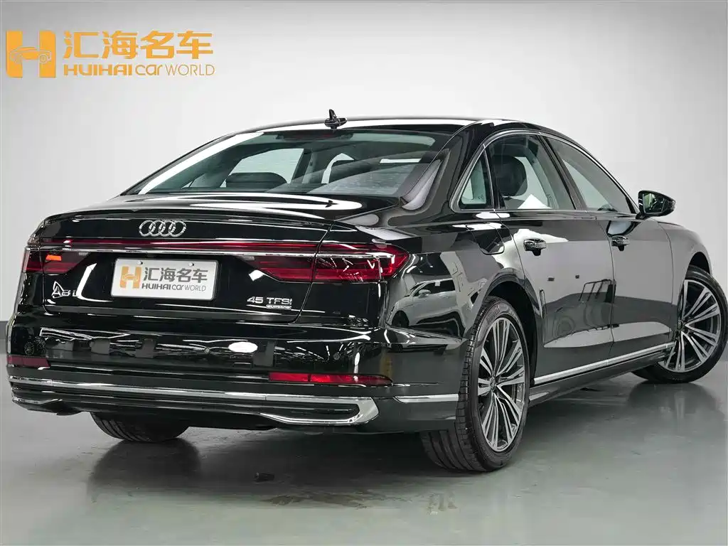 Audi A8 2025 A8L 45 TFSI quattro Luxury фото 6