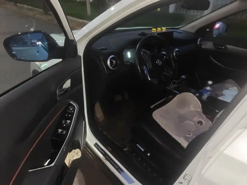 BAIC Zhixing 2019 2018 1.5T CVT New Intelligence Edition China V