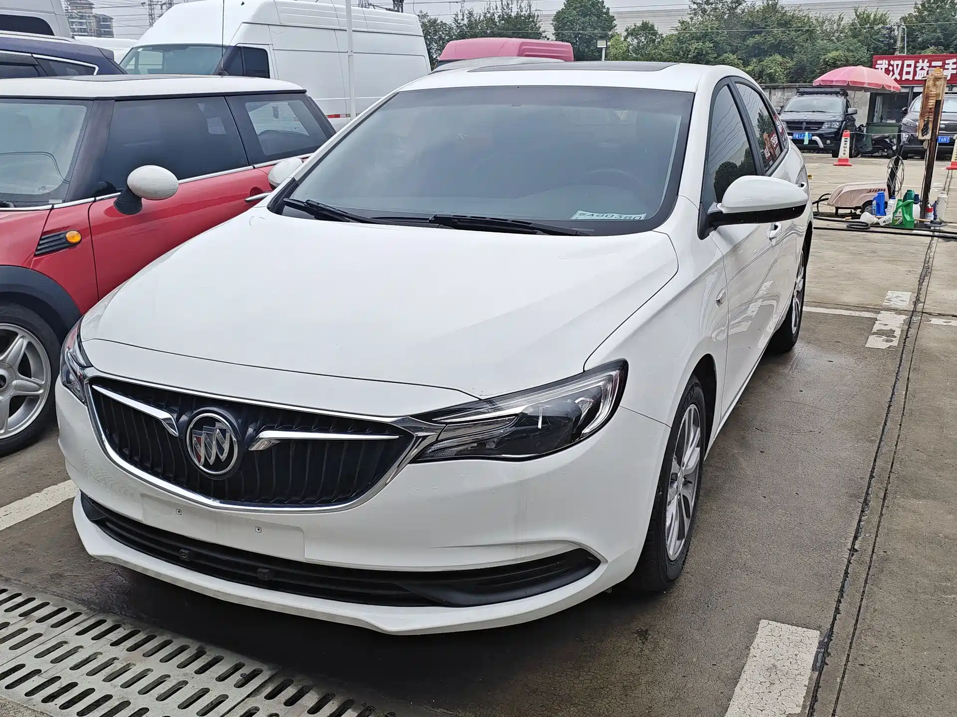 Фото 1 - Buick Excelle