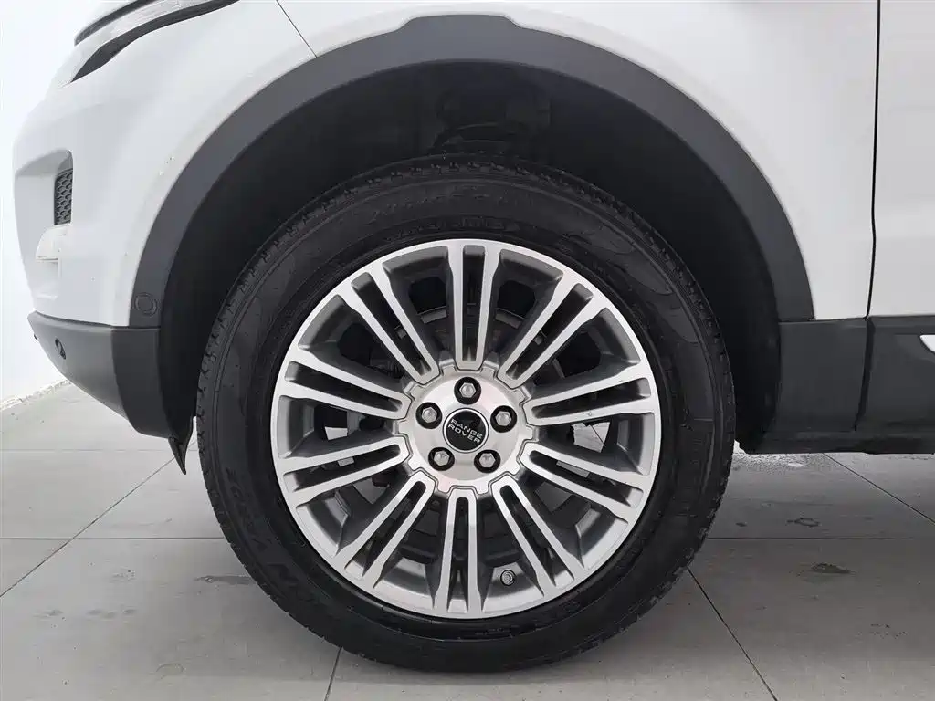 Land Rover Range Rover Evoque (Import) 2012 2.0T 5-door Premium Edition фото 17