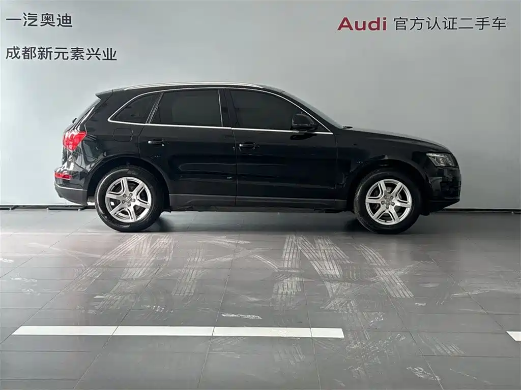 Audi Q5 2010 2.0TFSI Technology фото 3