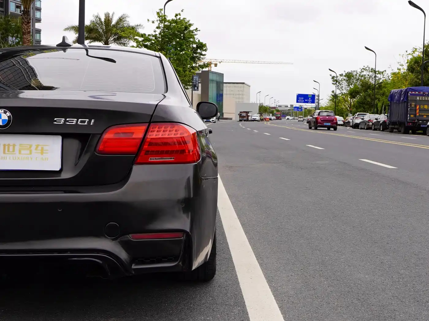BMW 3 Series (Import) 2011 330i Coupe фото 26