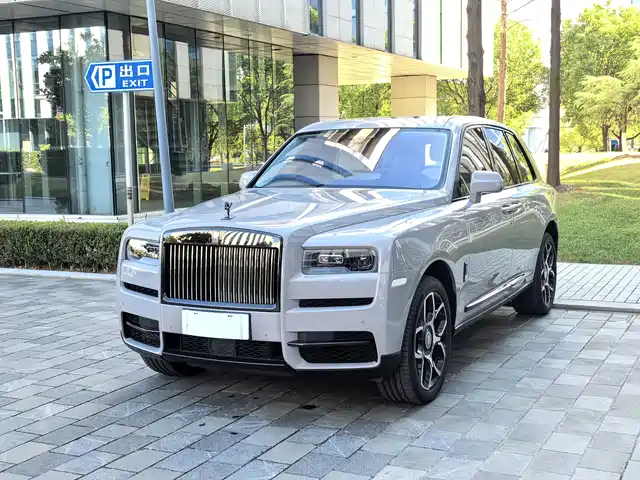 ROLLS-ROYCE CULLINAN