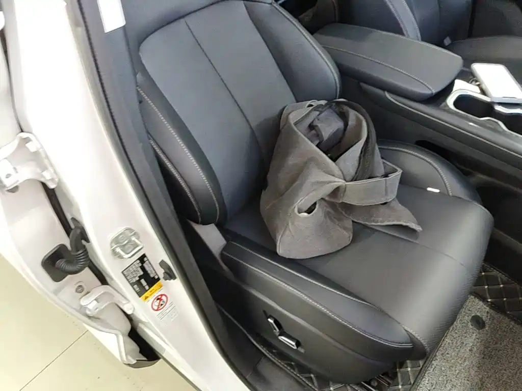 Changan CS75 2025 2025 PRO 1.5T Premium 7-Seater