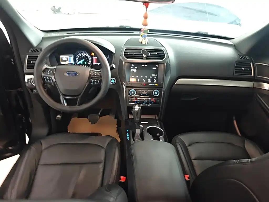 Ford Explorer (Import) 2018 2017 2.3T Trend Edition