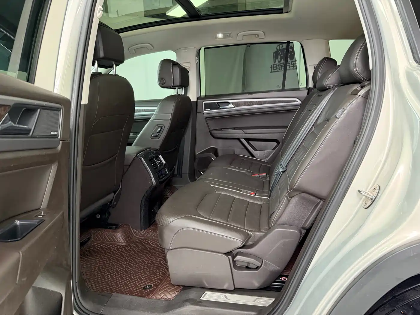 Volkswagen Teramont 2017 530 V6 AWD Ultimate Flagship Edition фото 15