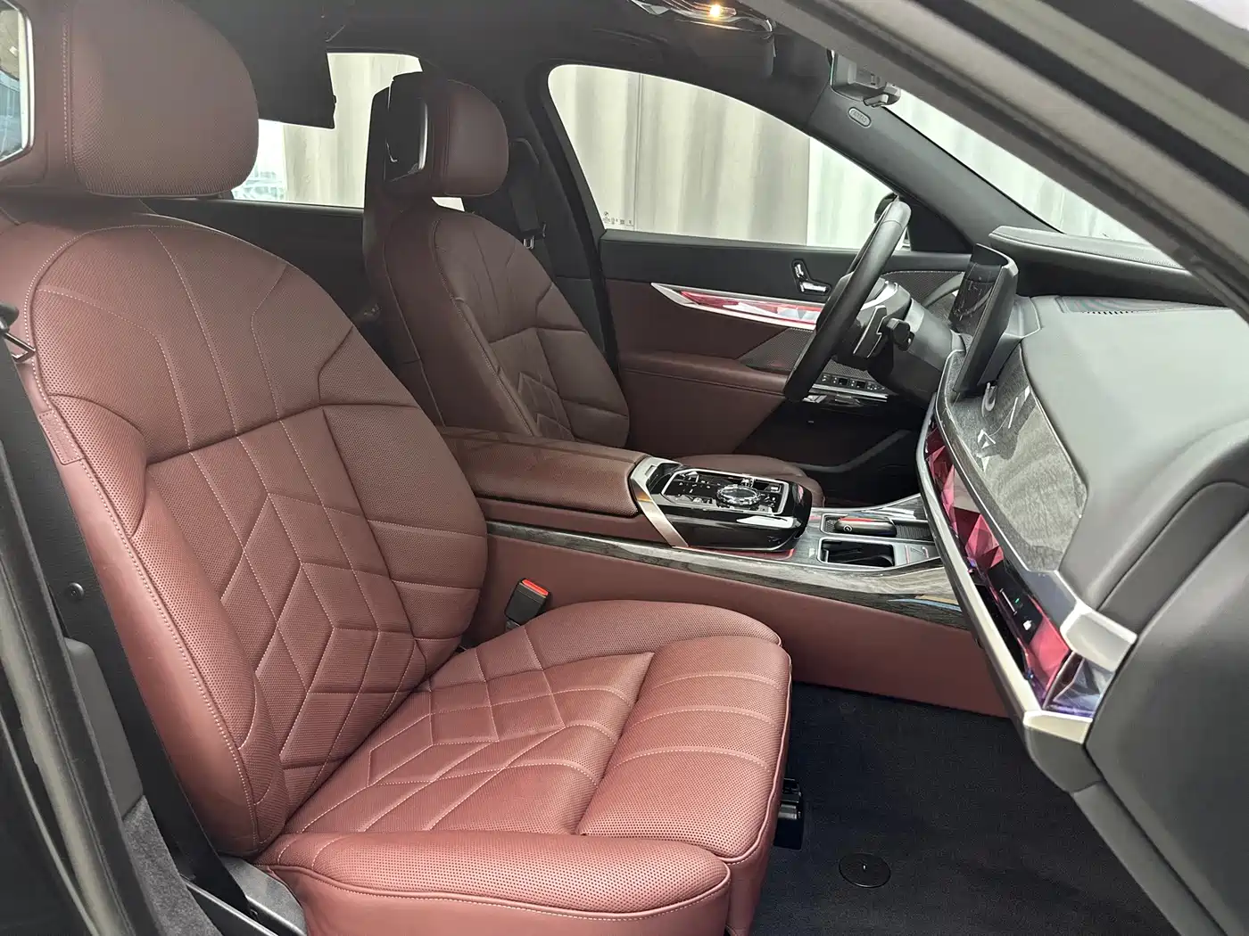 BMW 7 Series 2023 2023 Model 740Li Premium Luxury Package