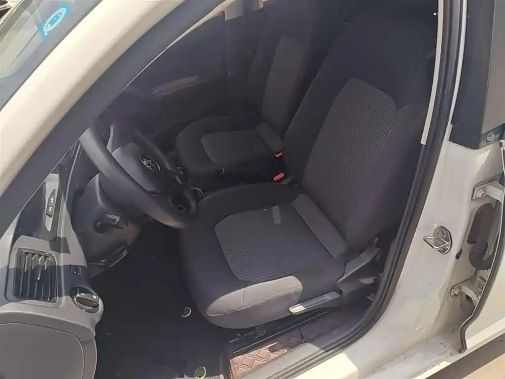 Volkswagen Santana 2018 1.5L Manual Trend Edition фото 15