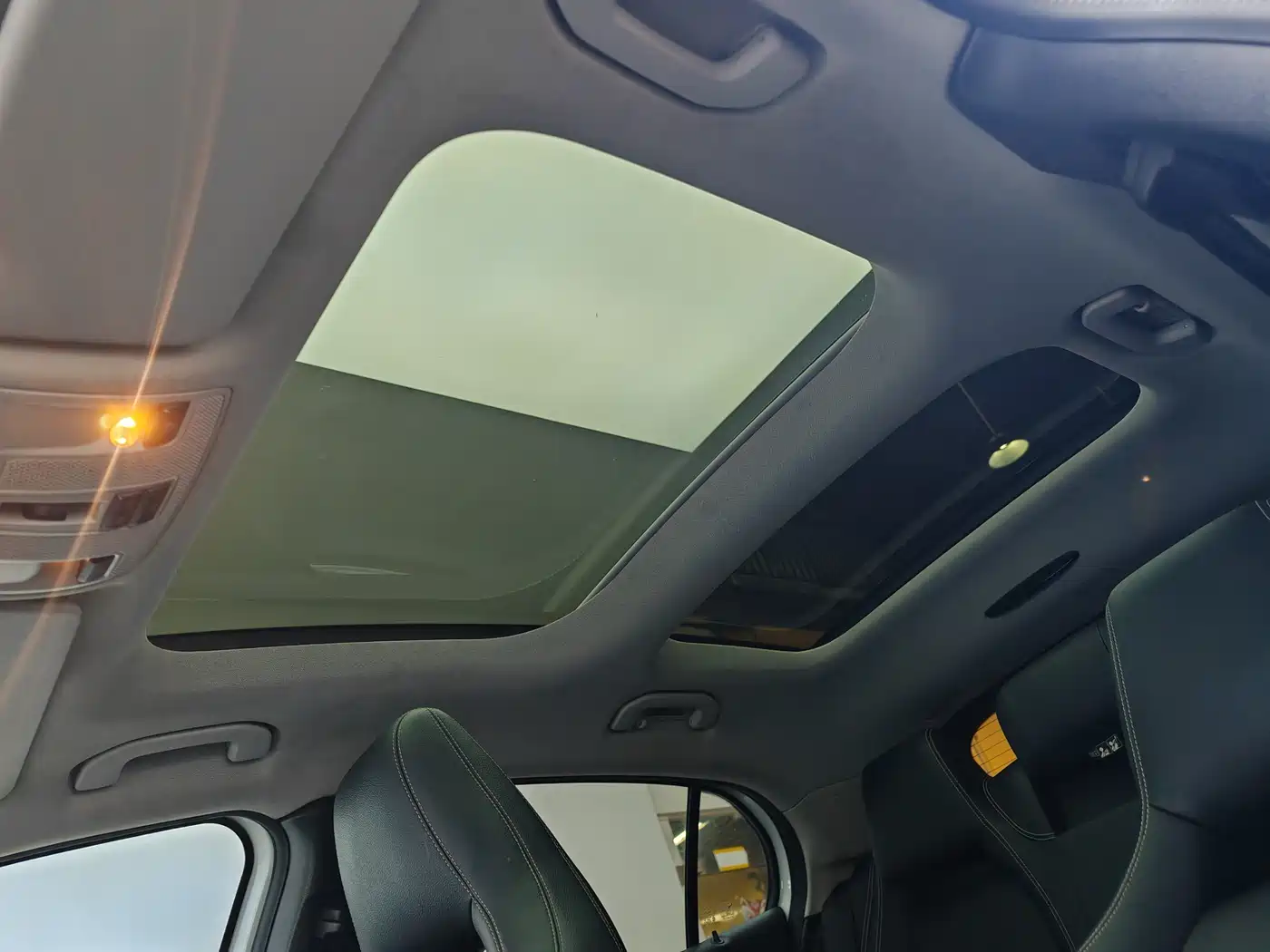 Mercedes-Benz GLA 2015 GLA 200 Dynamic фото 18