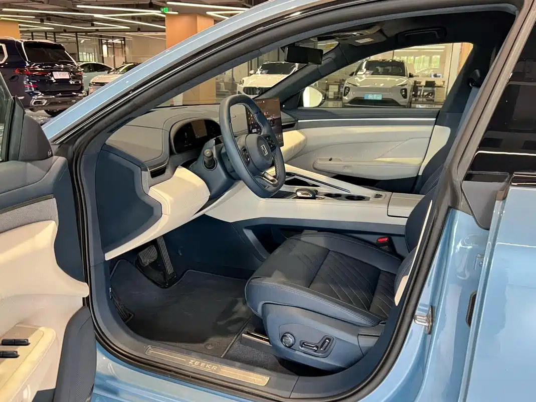 ZEEKR 001 2025 2025 YOU Edition 100kWh AWD