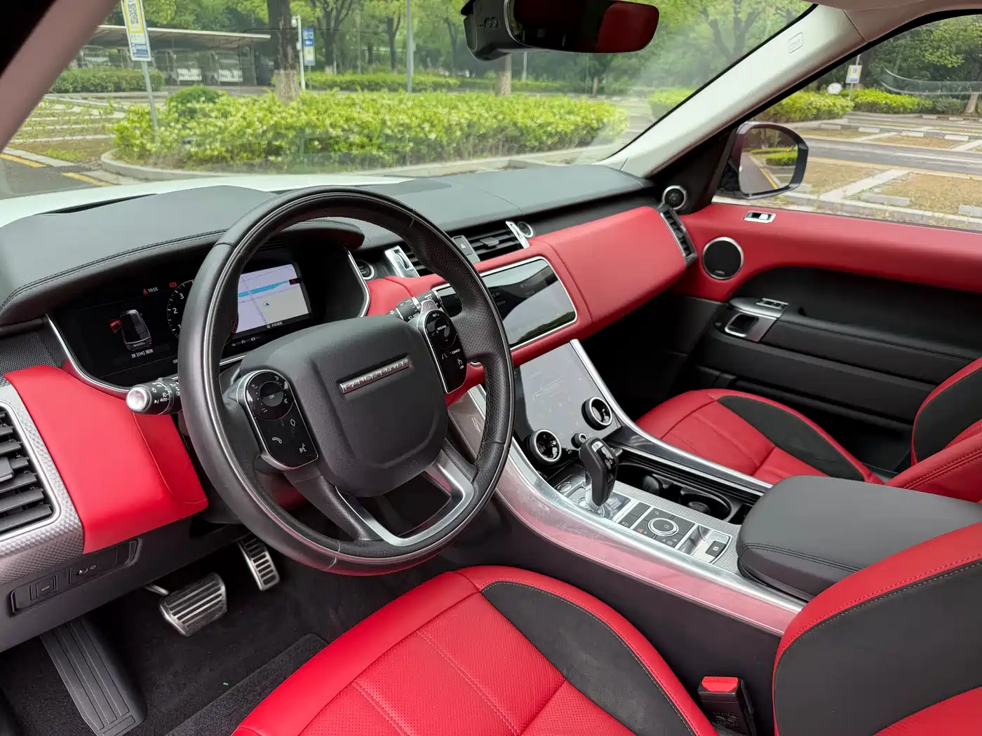 Land Rover Range Rover Sport 2020 3.0 L6 HSE DYNAMIC фото 4