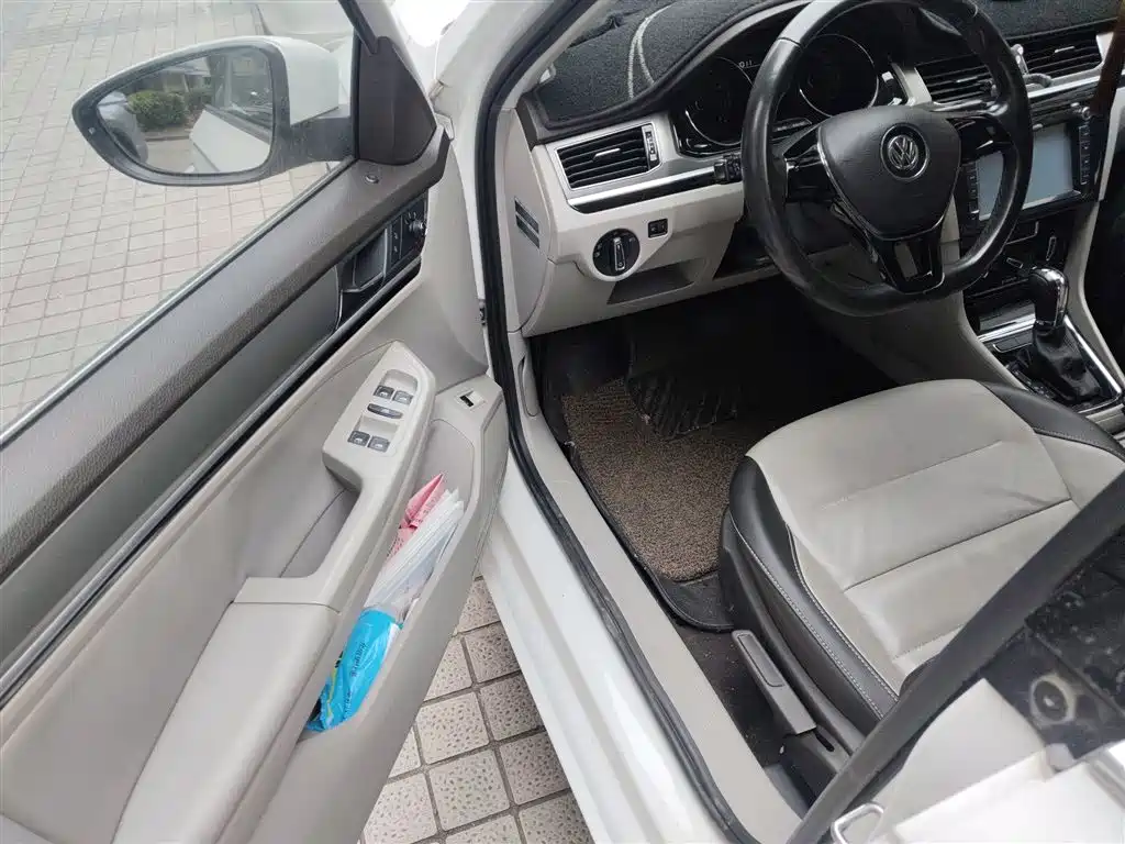 Volkswagen Bora 2016 Model 1.6L Automatic Comfort фото 14