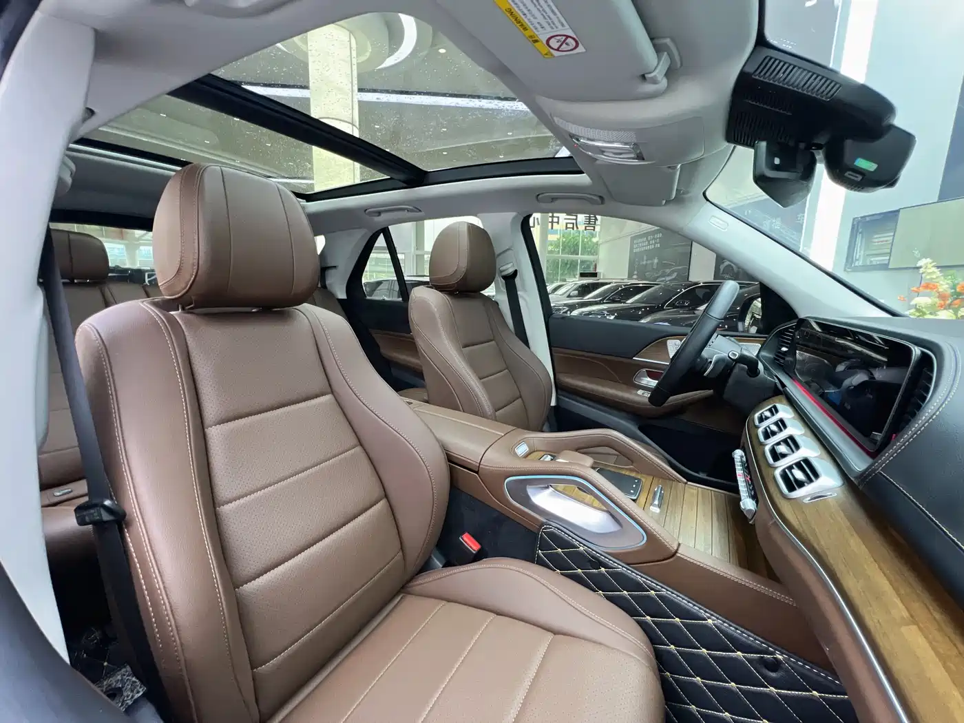 Mercedes-Benz GLE 2024 GLE 450 4MATIC Fashion фото 7
