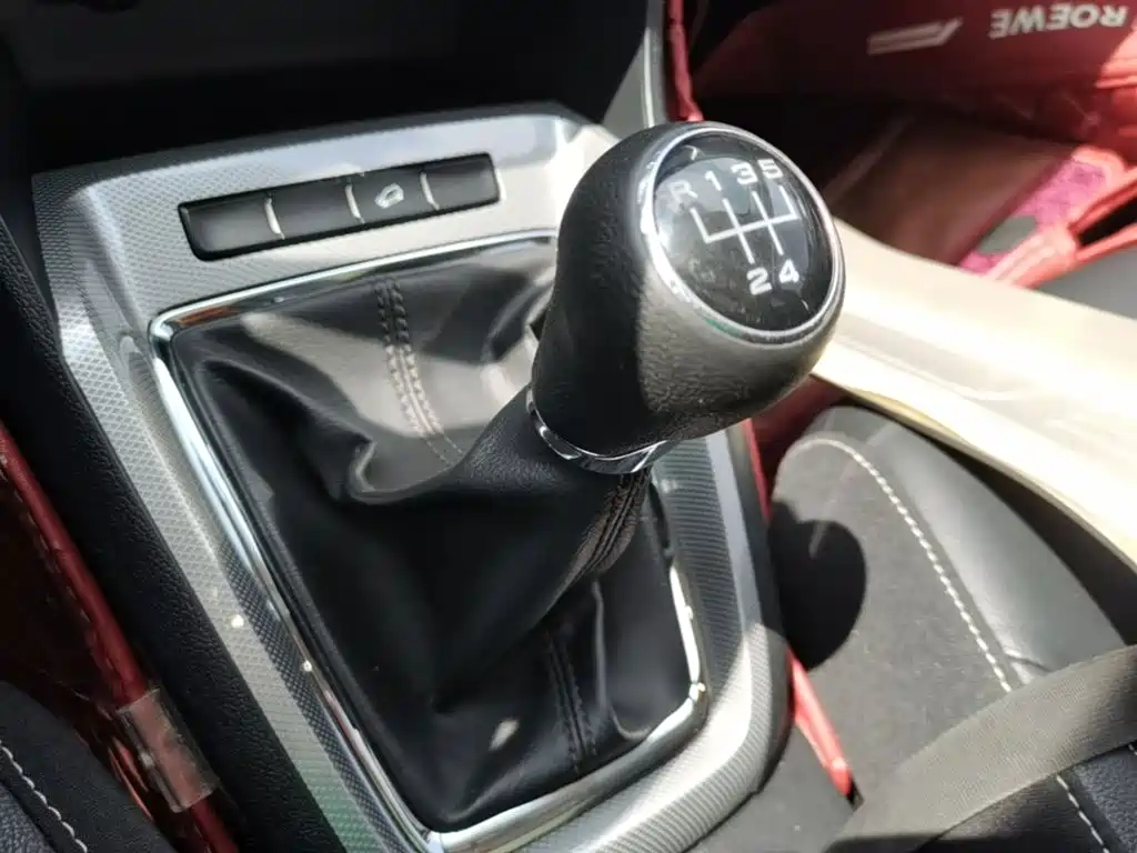 Roewe RX3 2019 2018 1.6L Manual Flagship