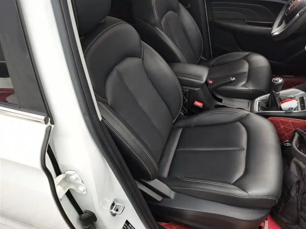 Roewe RX3 2019 2018 1.6L Manual Flagship