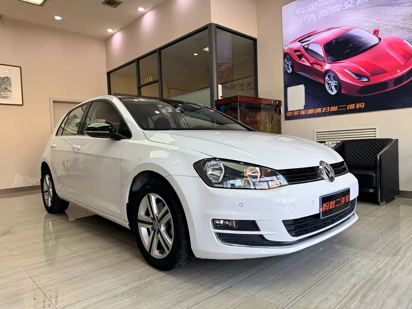 Volkswagen Golf 2017 230TSI Auto Comfort Millionth Anniversary Edition фото 2