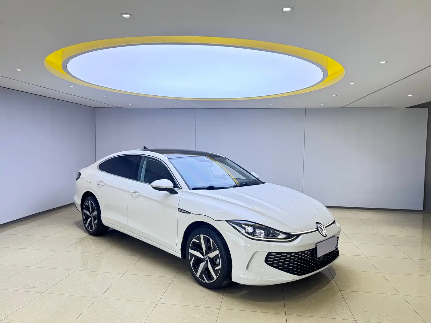 Volkswagen Lamando 2023 Lamando L 280TSI DSG Cool Edition фото 3