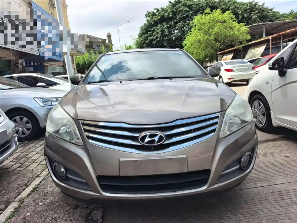 Hyundai Elantra 2015 1.6L Automatic Comfort фото 3
