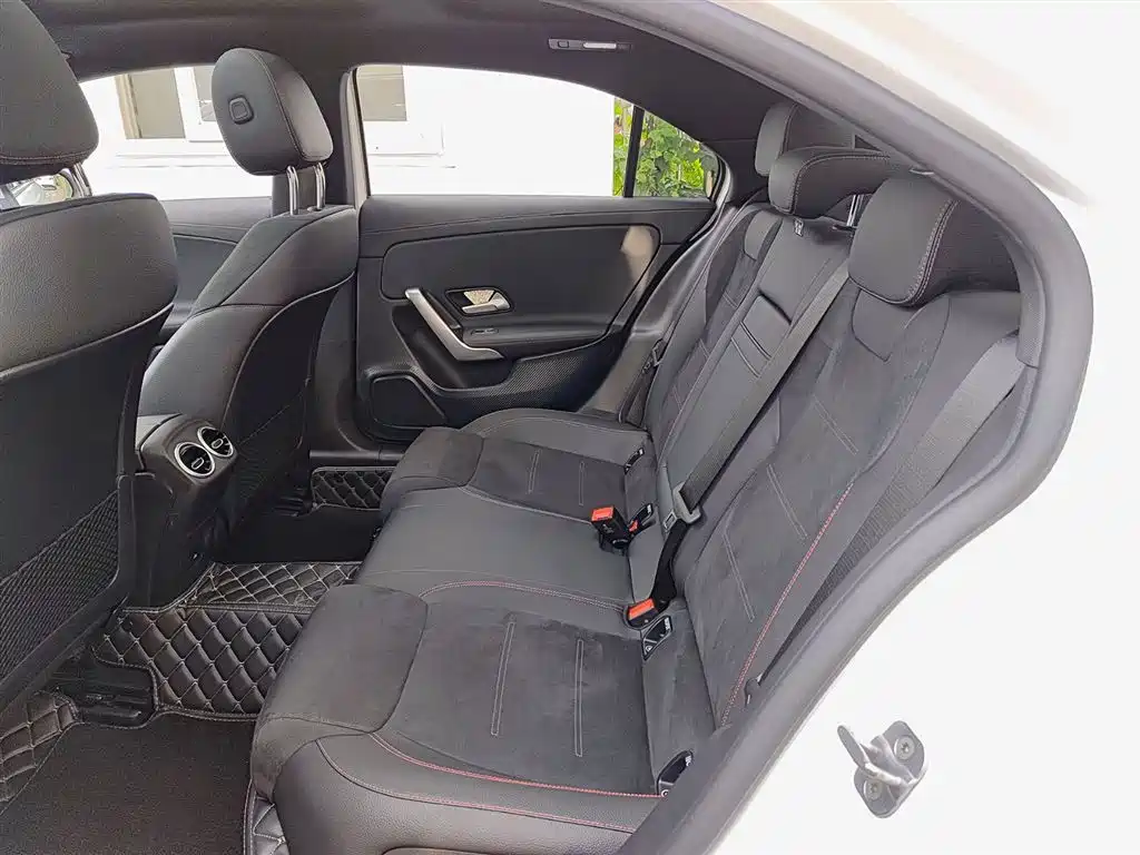 Mercedes-Benz A-Class 2024 2024 Facelift A 200 L Fashion