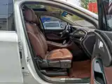 Photo 8 - Buick Envision Plus