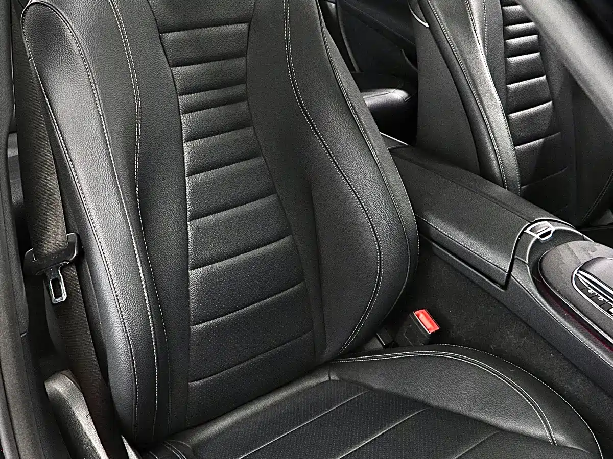 Mercedes-Benz E-Class 2020 E 300 L Sport Fashion Model фото 16