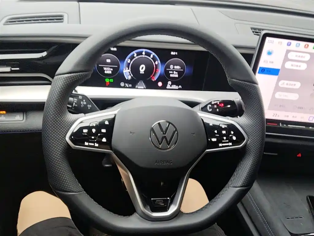 صورة 11 - Volkswagen Teramont