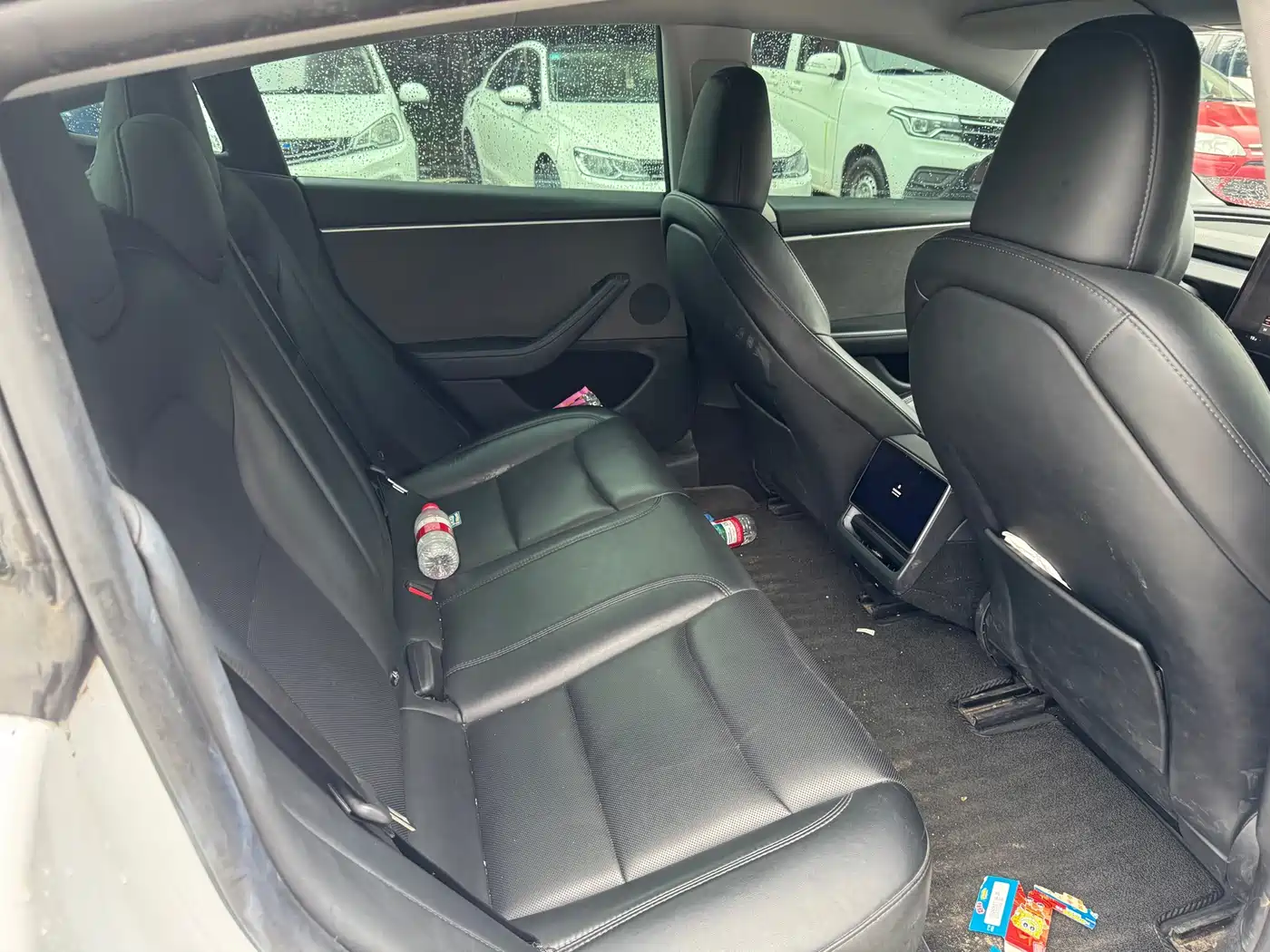 Фото 10 - Tesla Model 3