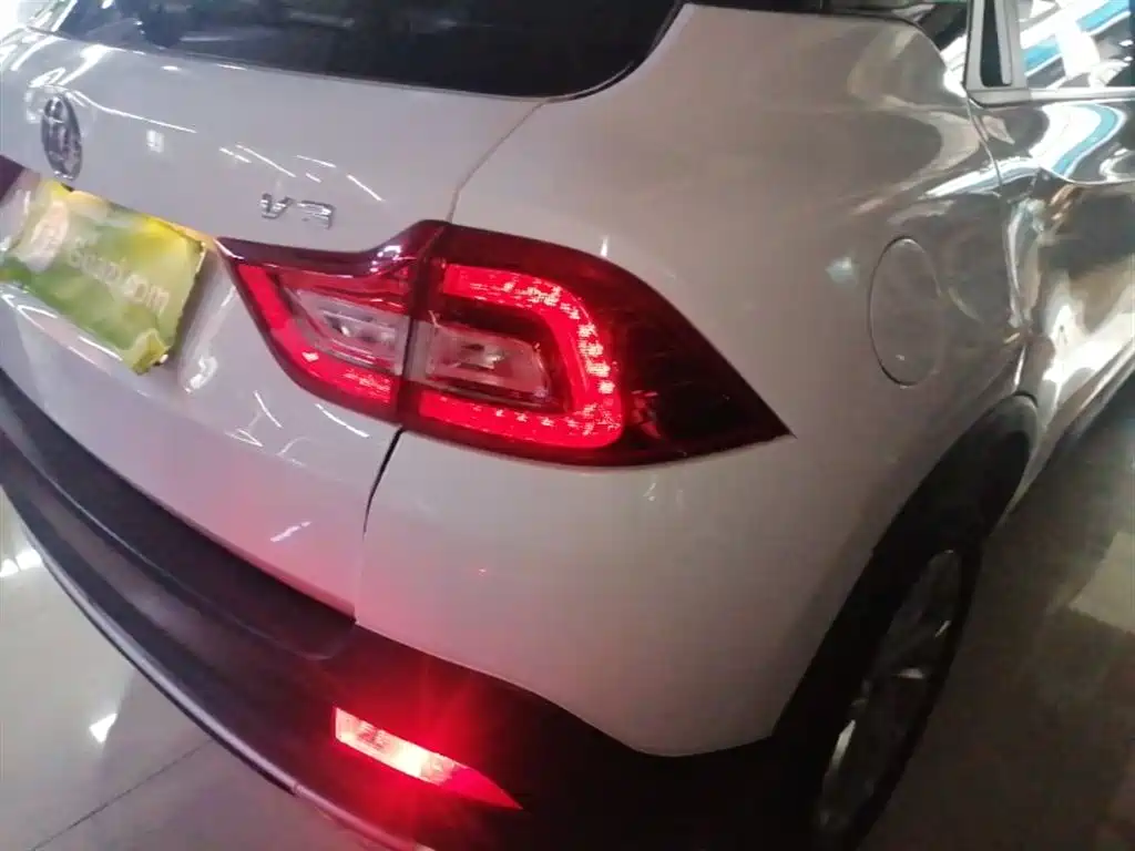 Zhonghua V3 2018 2017 1.5L Automatic Smart