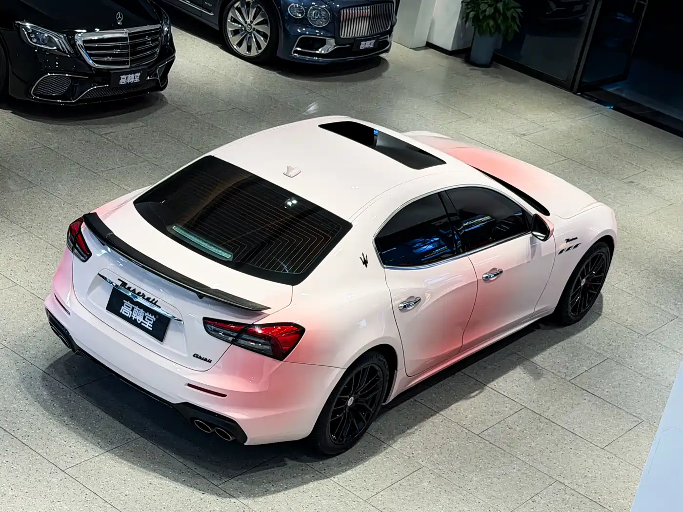 MASERATI GHIBLI