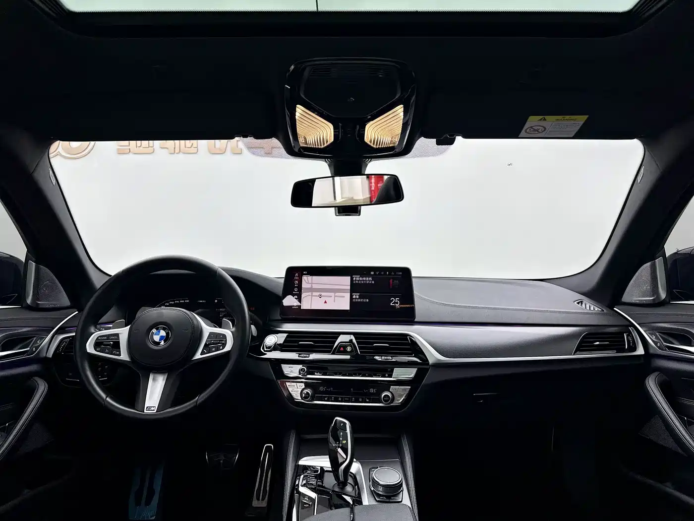 BMW 5 Series (Import) 2022 Facelift 530i Style Edition M Sport Package фото 10