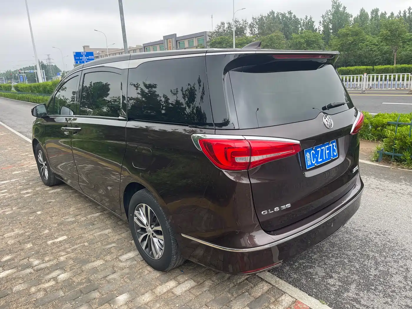 Buick GL8 2017 ES 28T Luxury China V фото 6