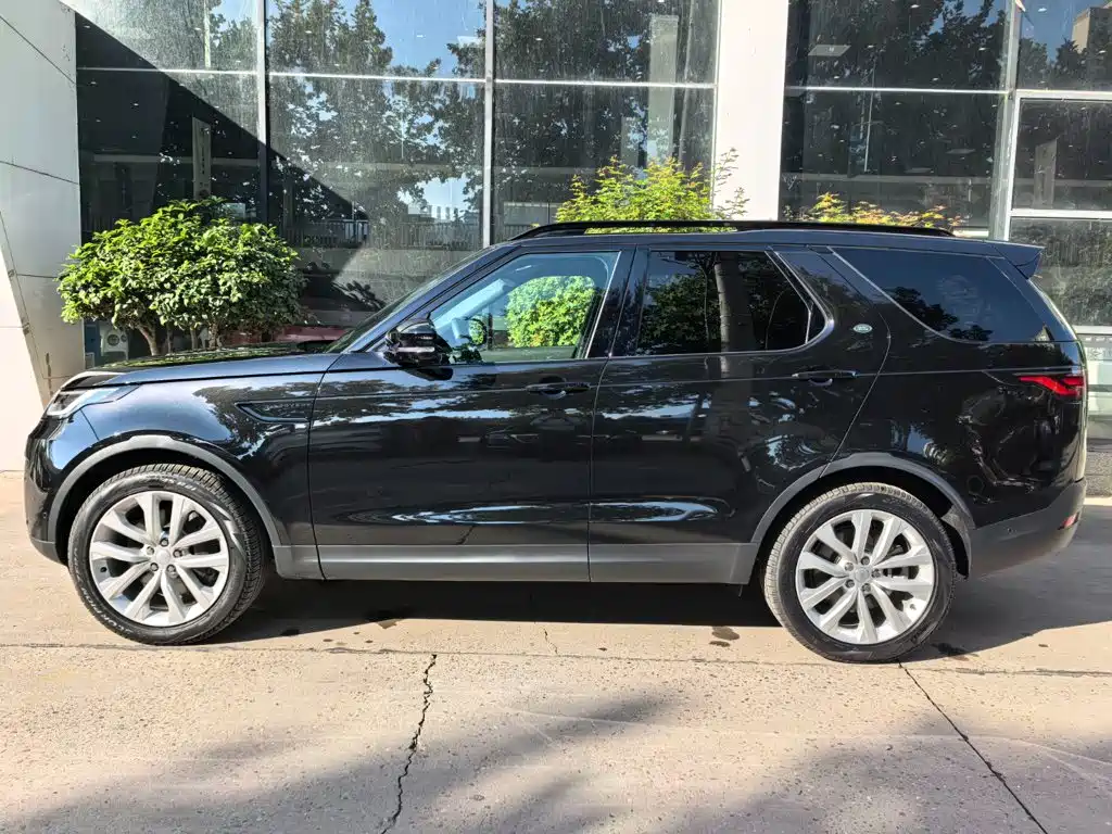 Фото 2 - Land Rover Discovery