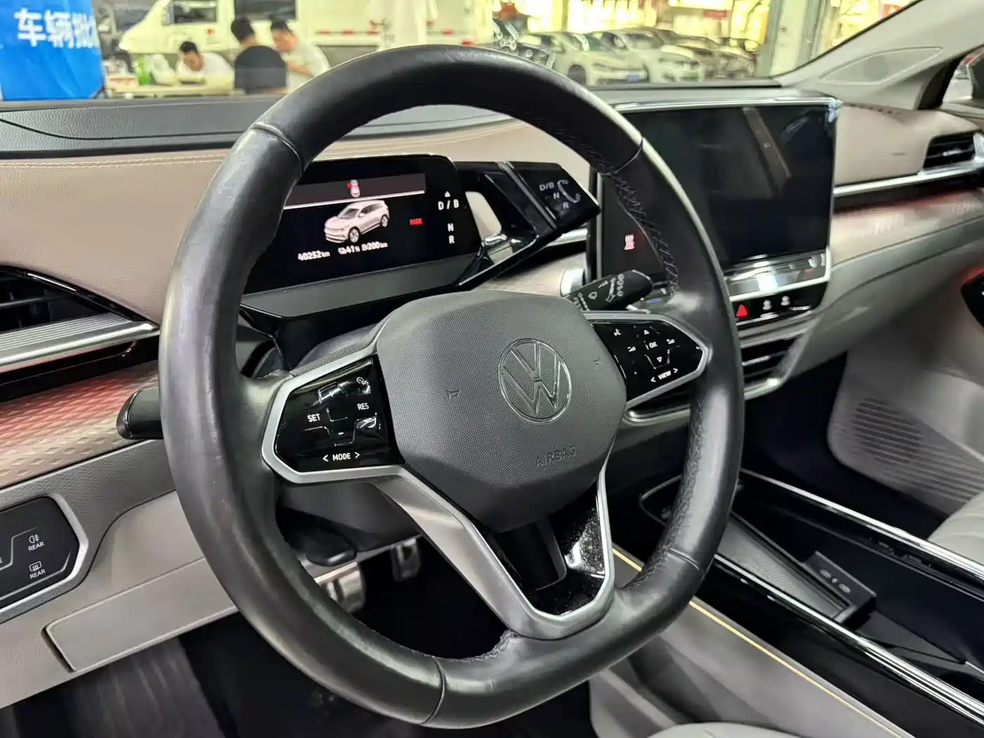 Volkswagen ID.6 X 2022 Smart Long Range фото 4