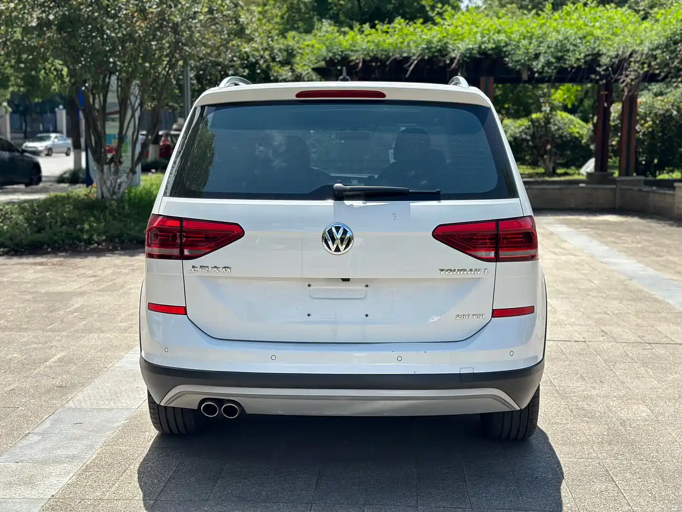 Volkswagen Touran 2018 Touran L 280TSI DSG Cross Edition 6-seater China VI фото 7