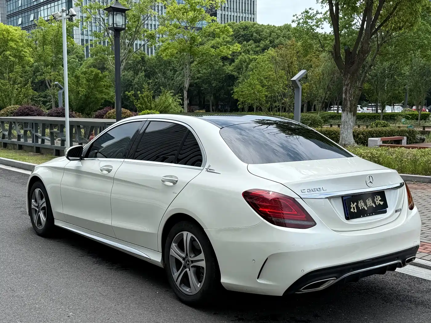 Mercedes-Benz C-Class 2020 C 260 L Sport фото 12