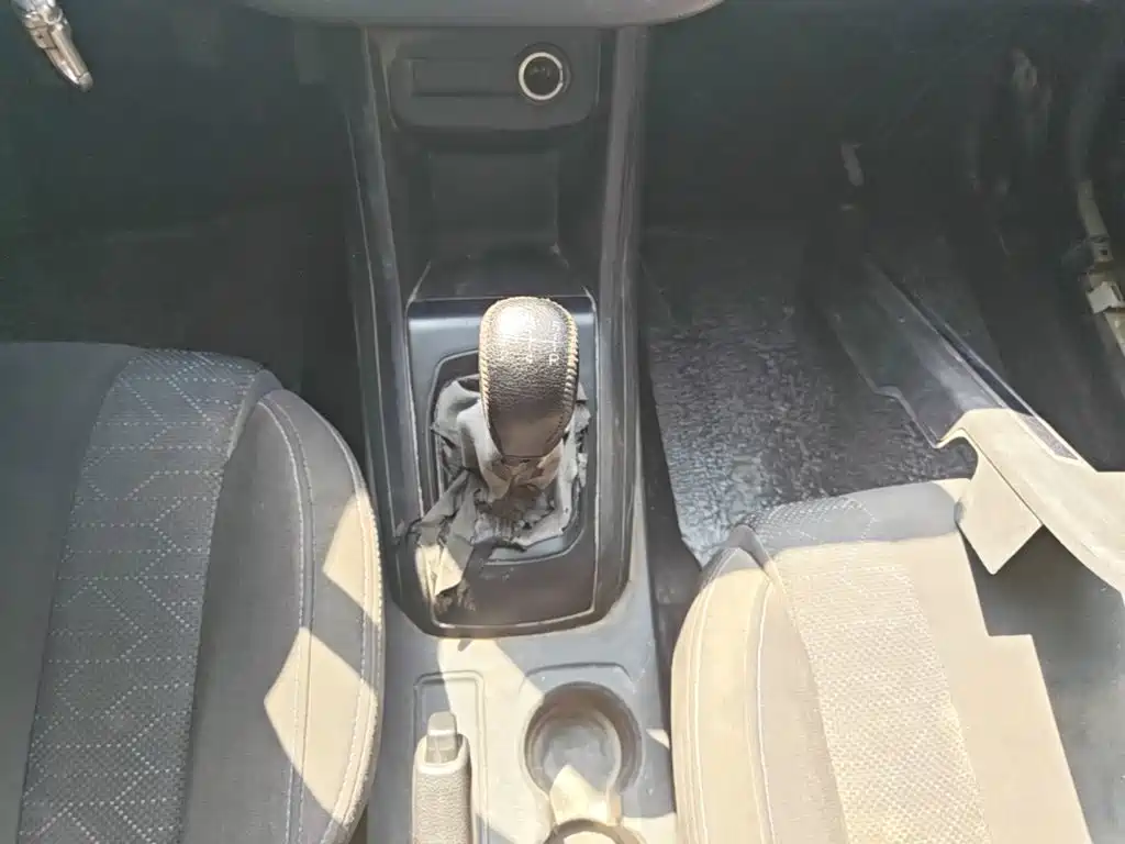 Baojun 310 2017 2016 1.2L Manual Value Edition
