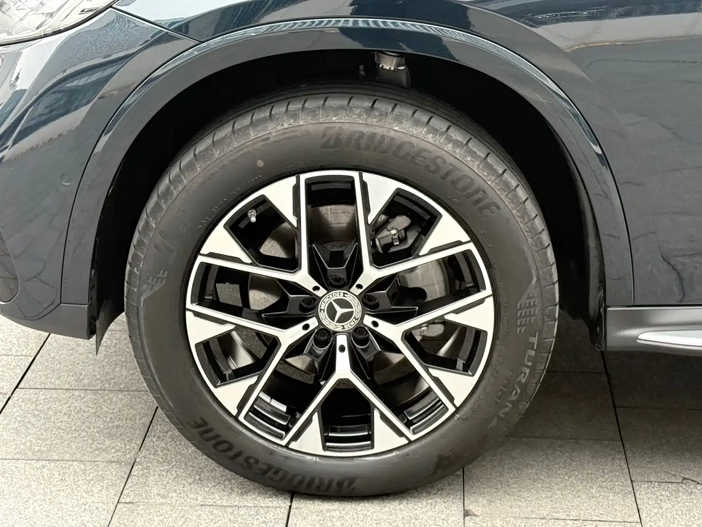 Mercedes-Benz GLC 2024 GLC 260 L 4MATIC Luxury 7-seater фото 10