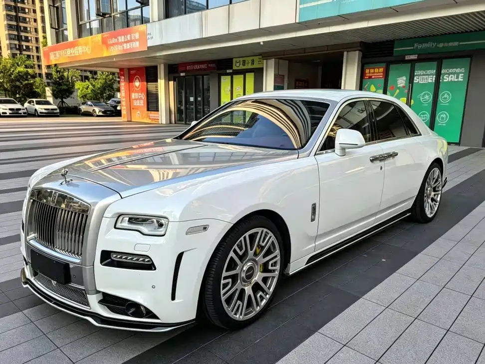 Фото 1 - Rolls-Royce Ghost