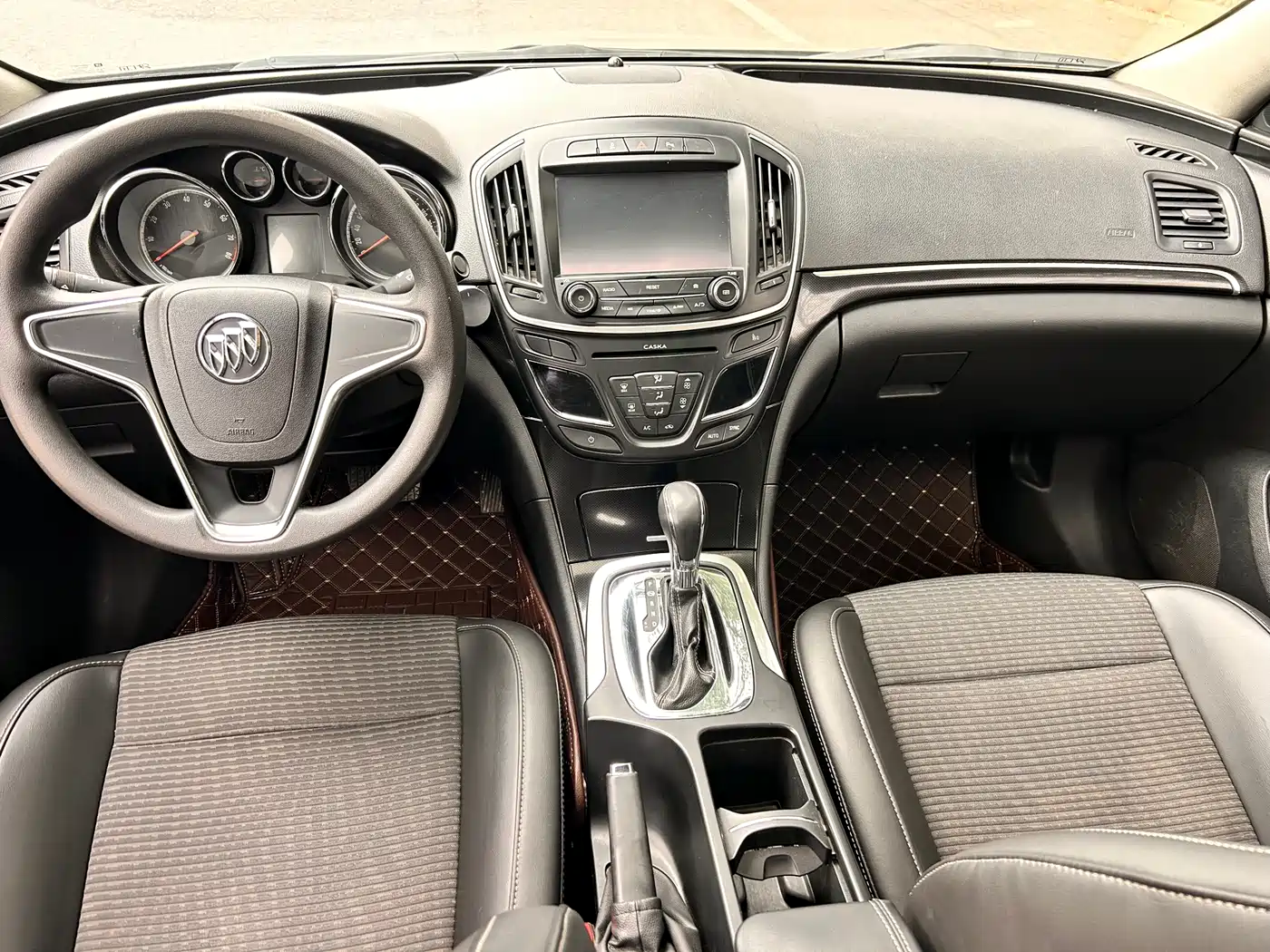 Buick Regal 2015 1.6T Leading Tech Edition фото 10