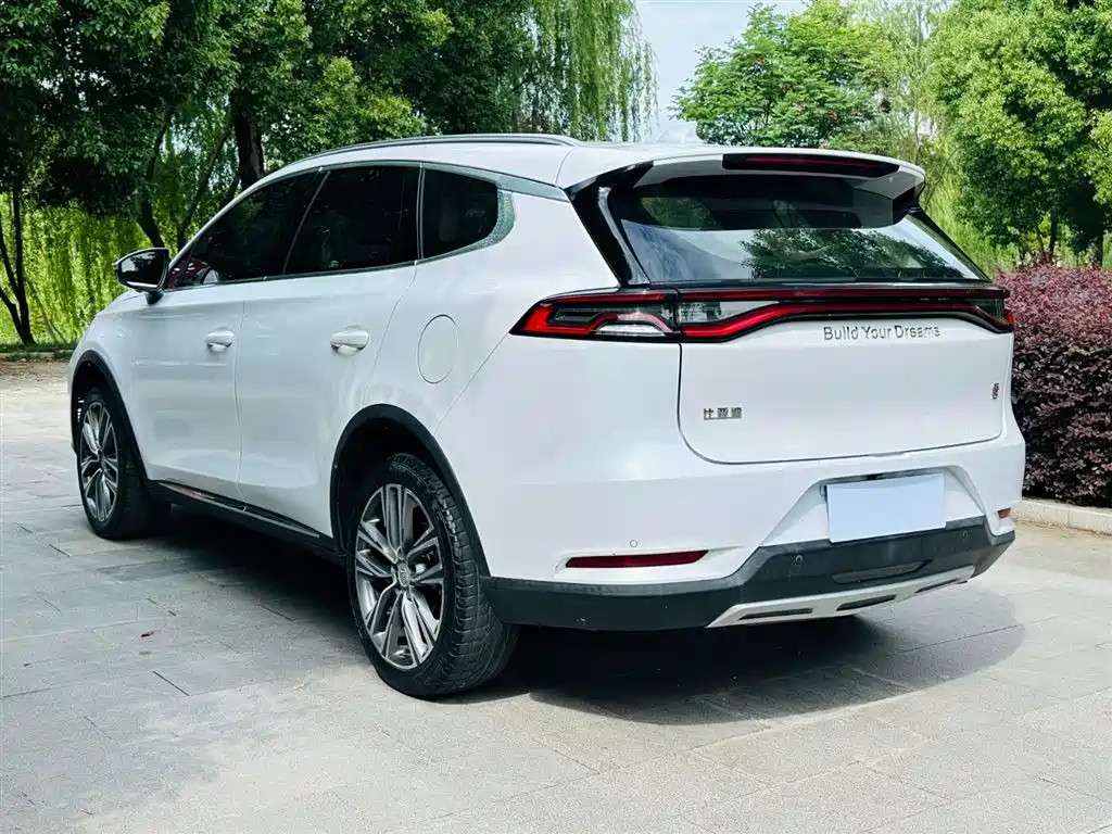 BYD TANG