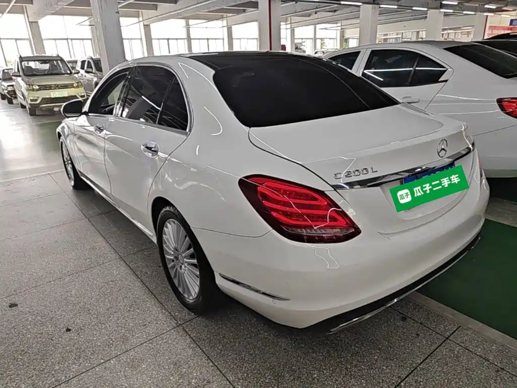 Фото 5 - Mercedes-Benz C-Class