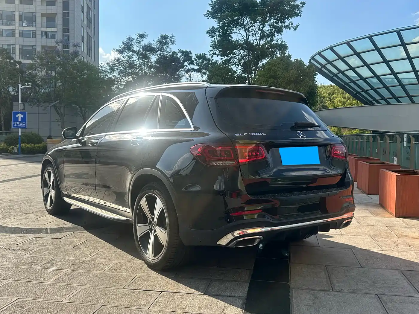 Mercedes-Benz GLC 2020 GLC 300 L 4MATIC Luxury фото 3