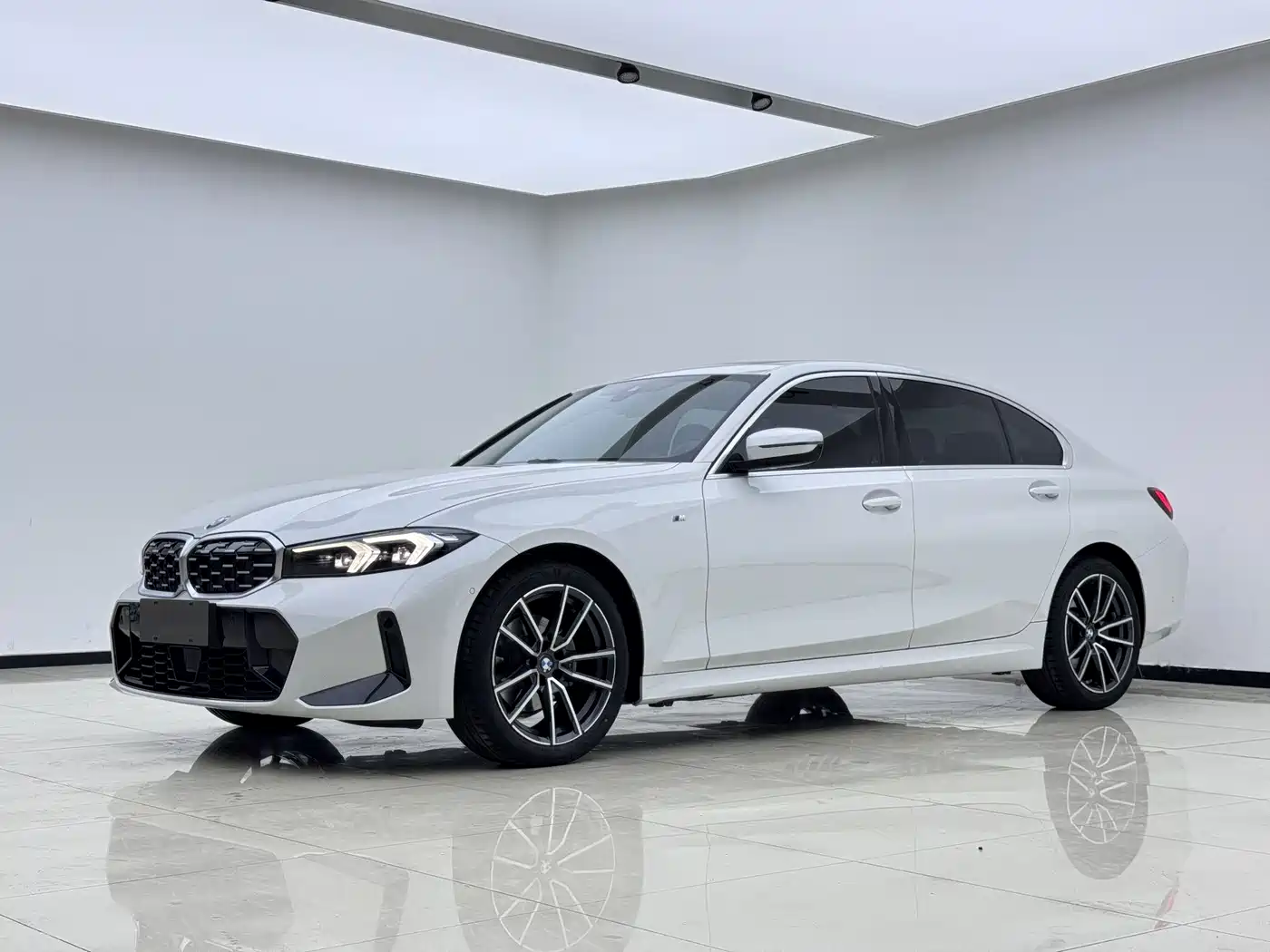 BMW 3 Series 2025 325Li M Sport Package