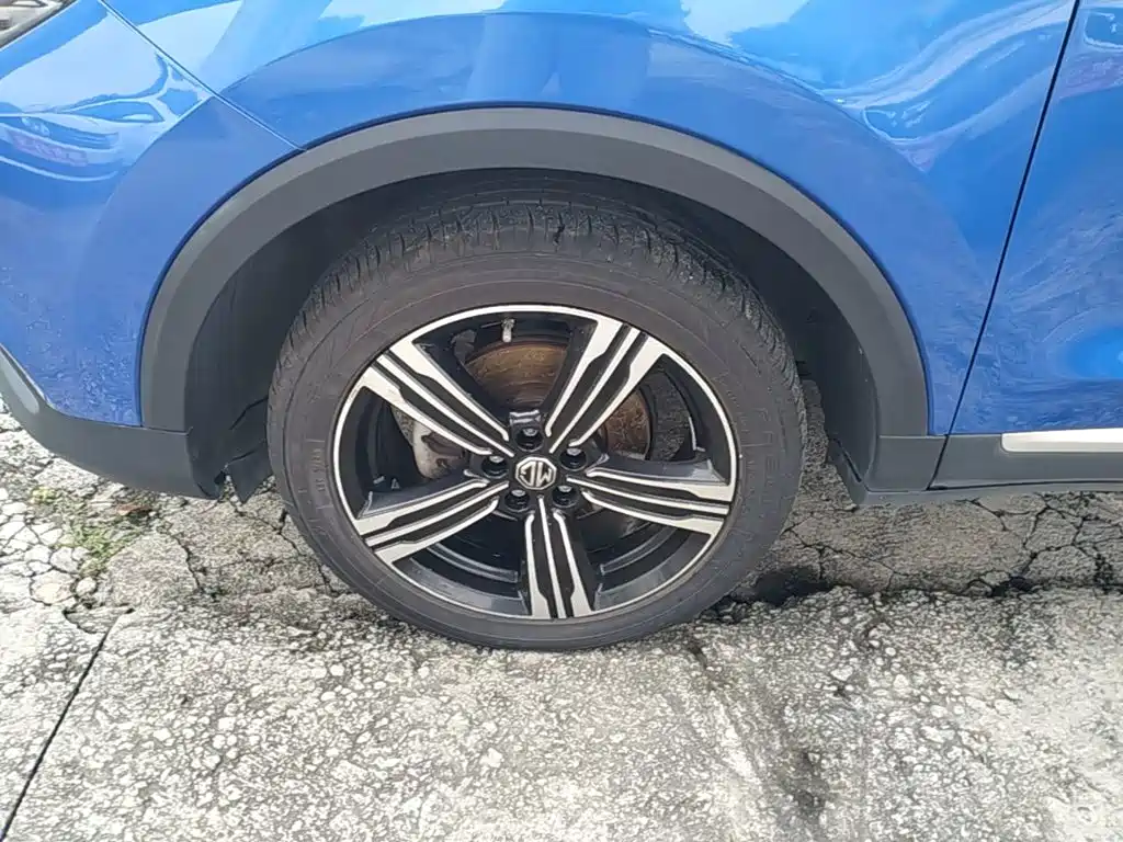 Фото 23 - MG ZS
