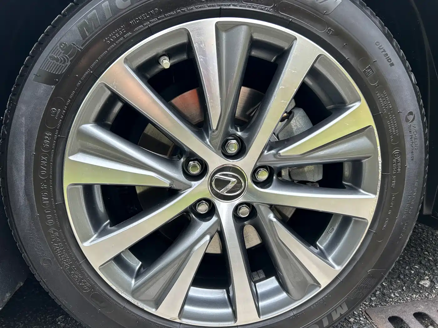 Lexus ES 2018 300h Excellence Edition China V фото 23